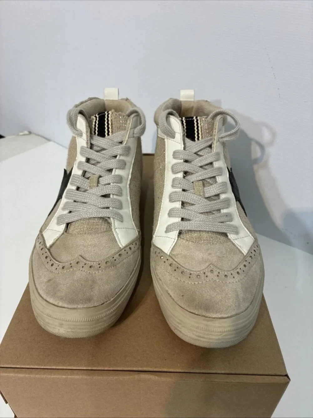 Shu Shop Paulina Beige Black Star Mid Top Sneakers Women’s Size 9